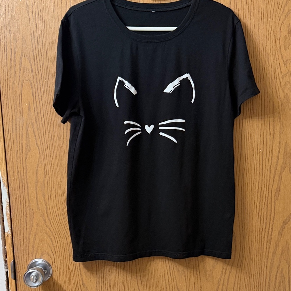 Black Cat Face T-Shirt
